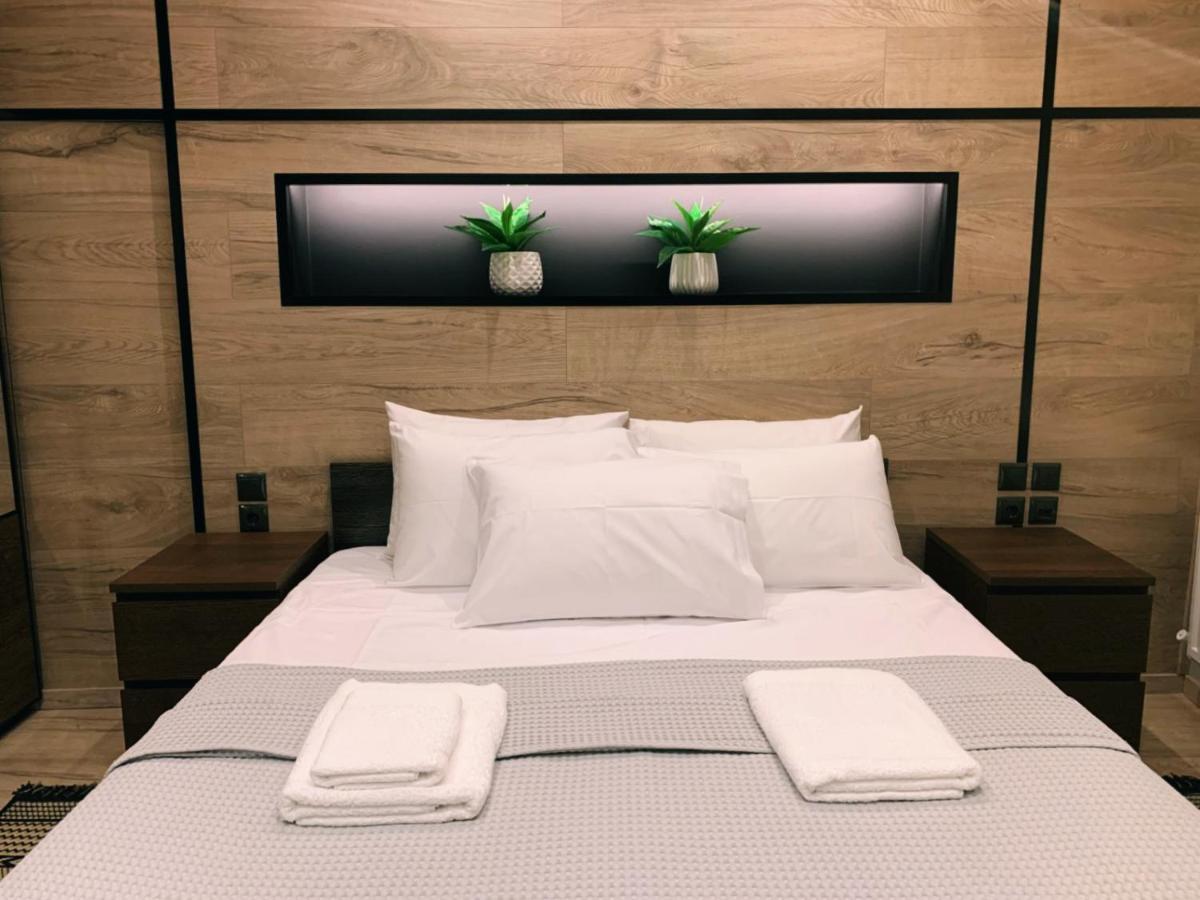 Luxury Townhouse Suite Lárisza Kültér fotó