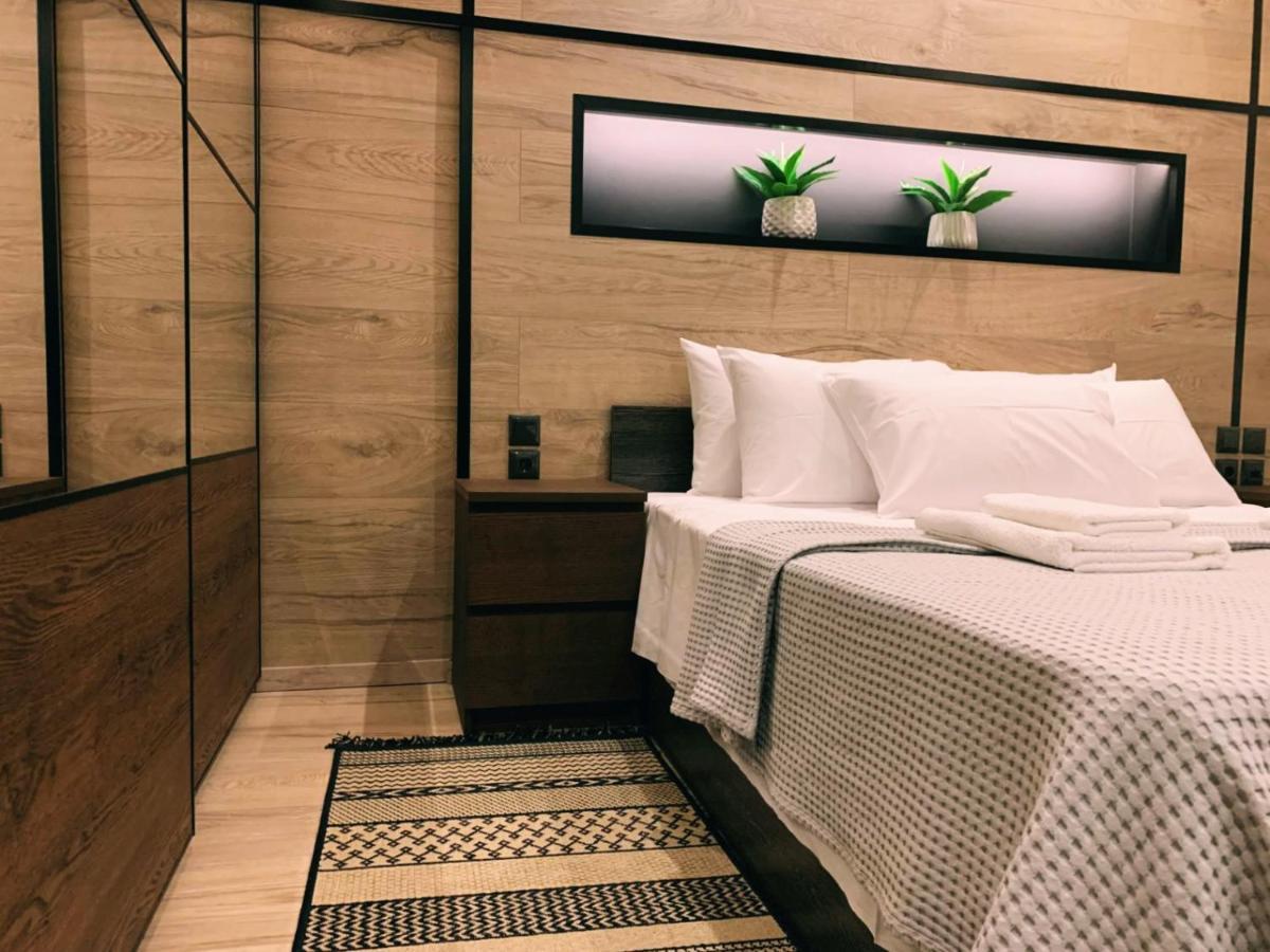 Luxury Townhouse Suite Lárisza Kültér fotó