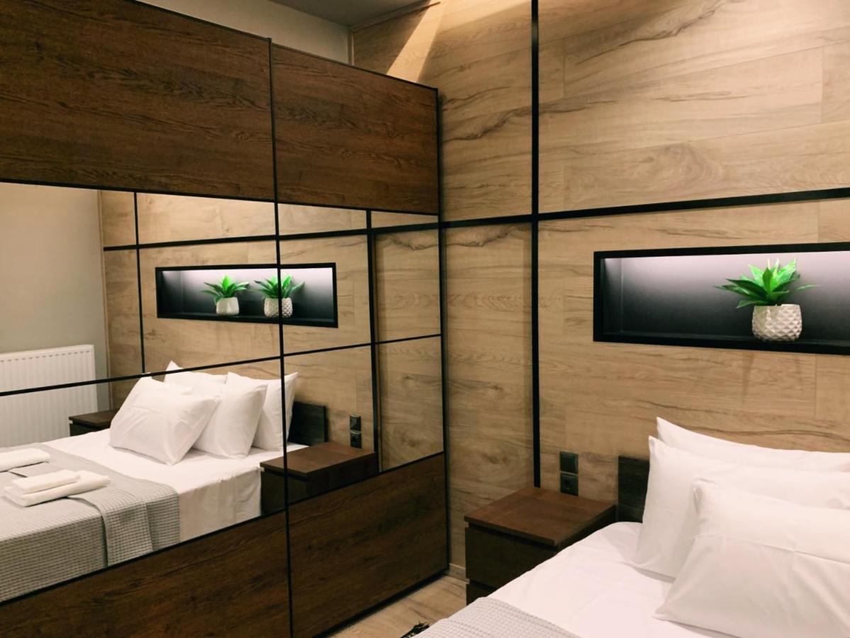 Luxury Townhouse Suite Lárisza Kültér fotó