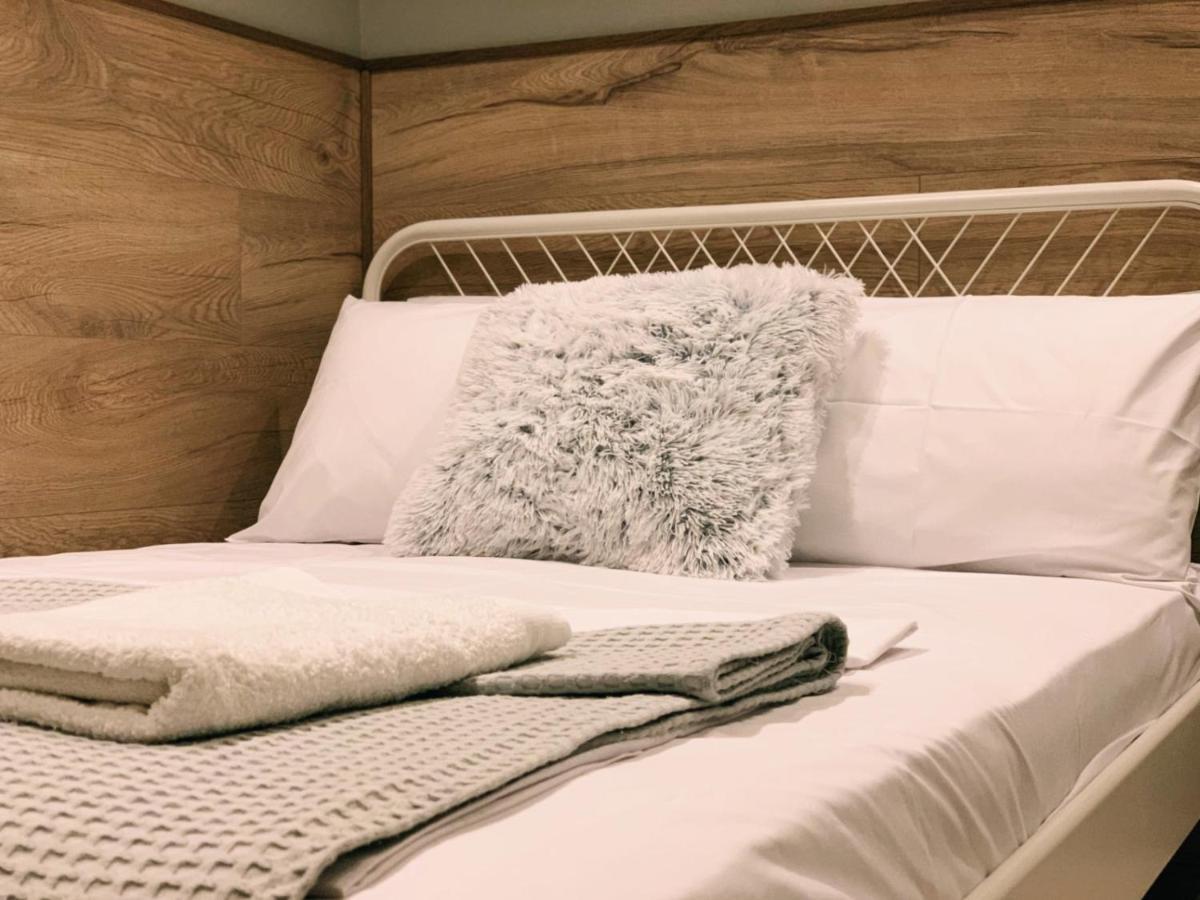 Luxury Townhouse Suite Lárisza Kültér fotó