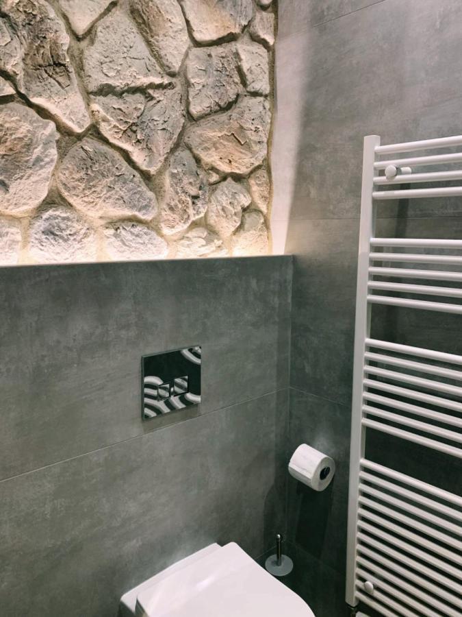 Luxury Townhouse Suite Lárisza Kültér fotó