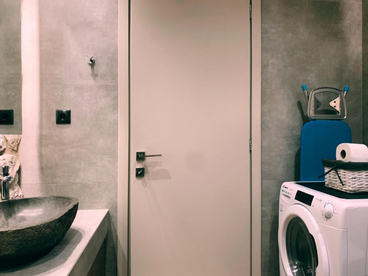 Luxury Townhouse Suite Lárisza Kültér fotó