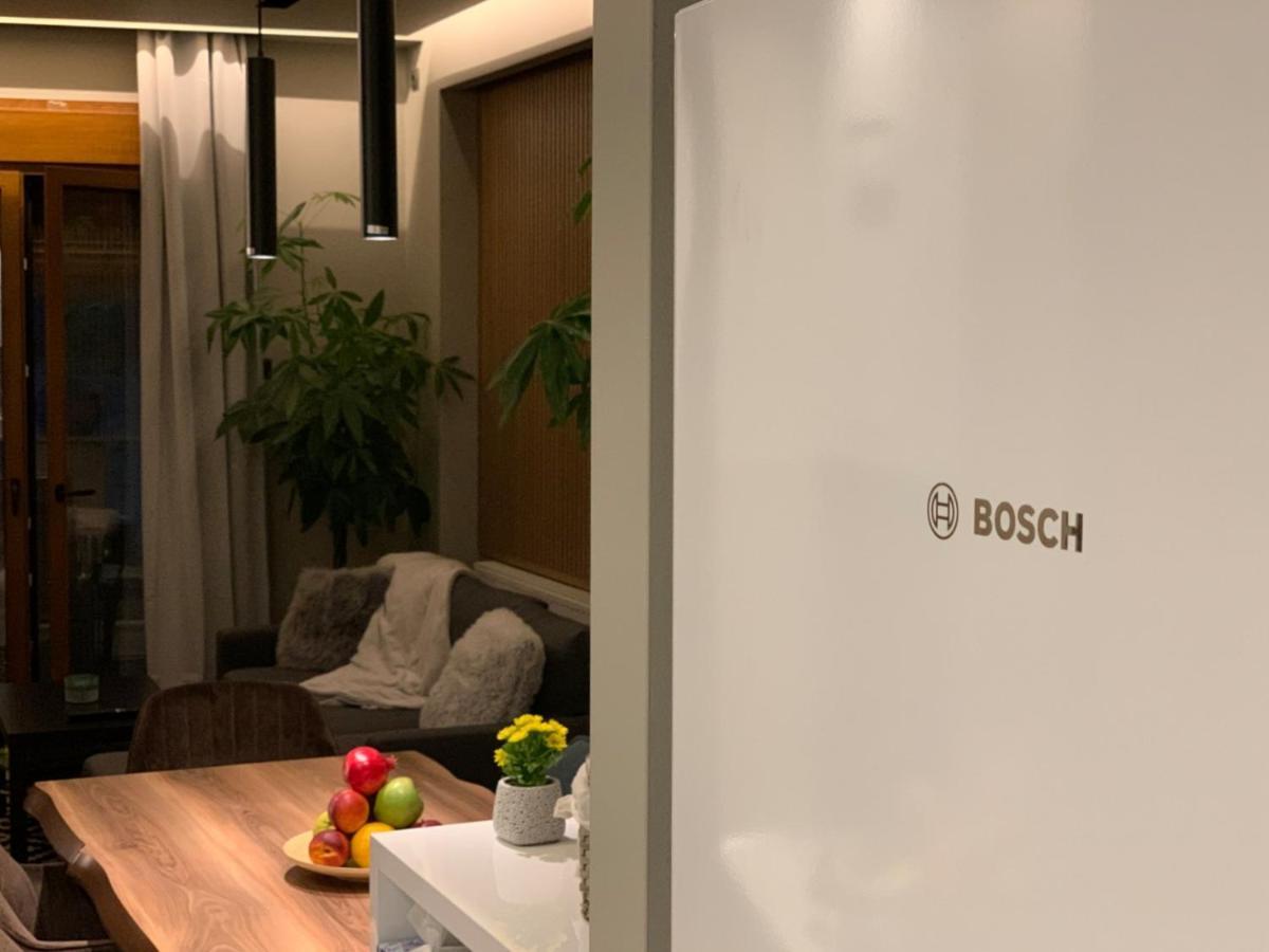 Luxury Townhouse Suite Lárisza Kültér fotó