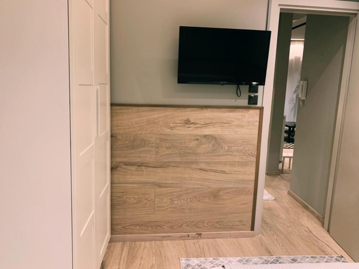 Luxury Townhouse Suite Lárisza Kültér fotó