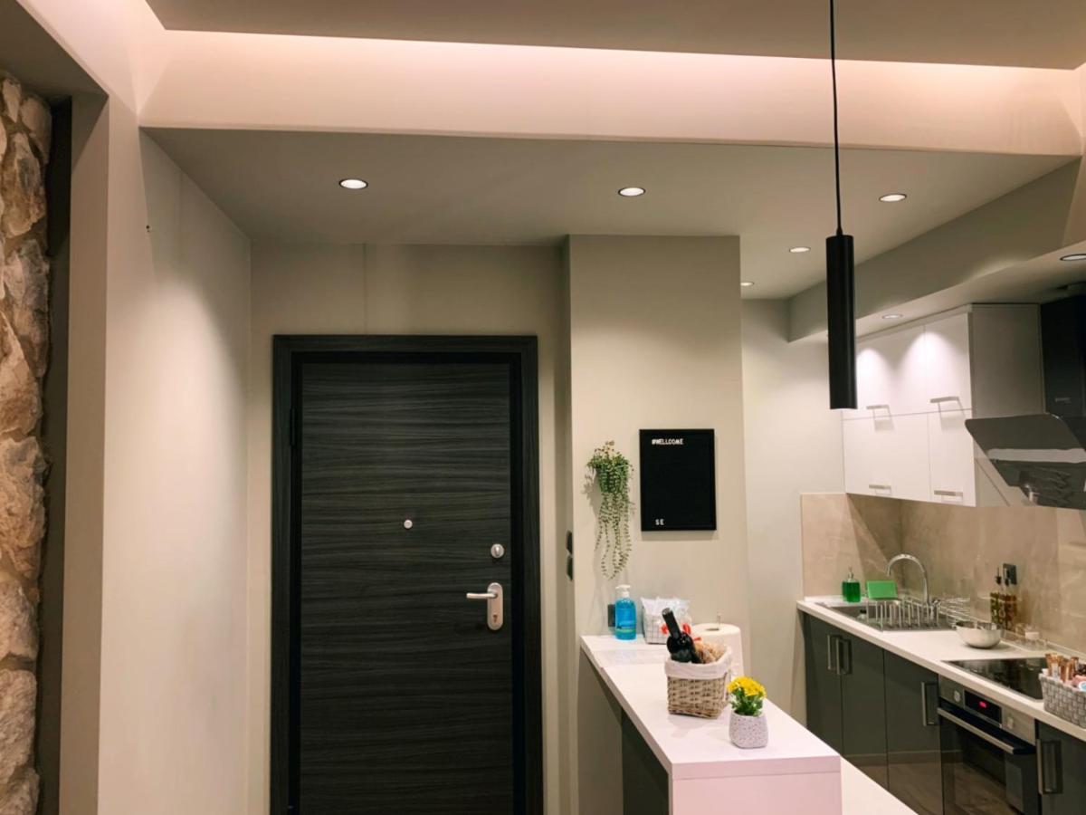 Luxury Townhouse Suite Lárisza Kültér fotó