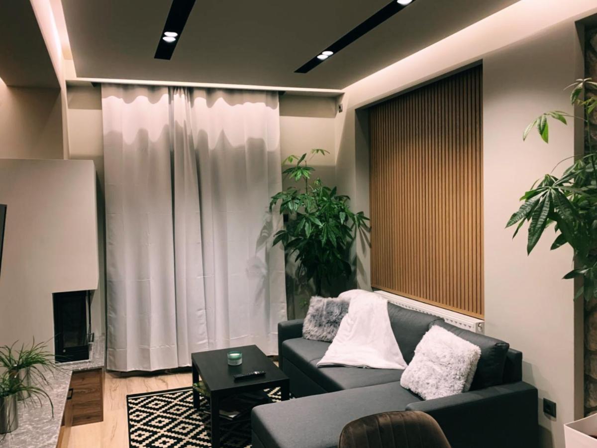 Luxury Townhouse Suite Lárisza Kültér fotó